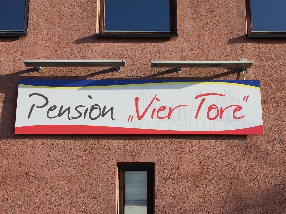 נויברנדנבורג Pension ,,Vier Tore" מראה חיצוני תמונה